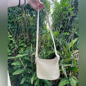 VINTAGE 1990’s WHITE COACH SATCHEL BAG